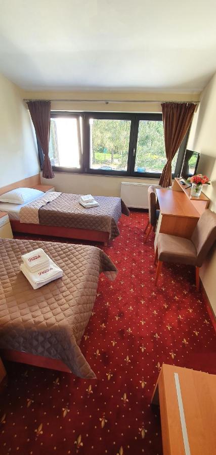 Hotel Poock 哈恩 外观 照片